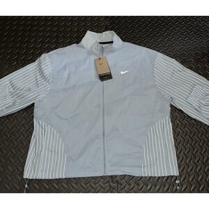Nike Women Sportswear Running Division Nylon Oversized Jacket Blue FN3669 Size M